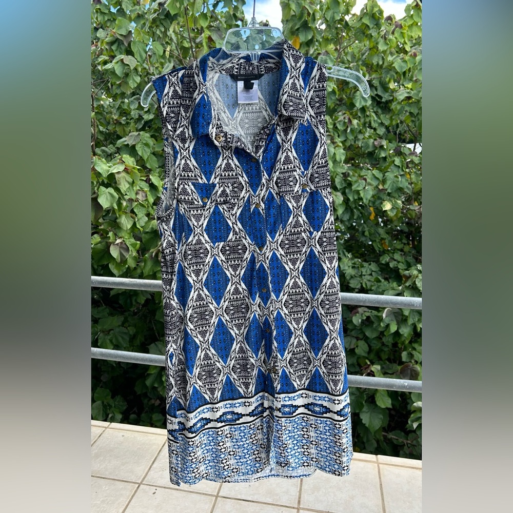 BCBG MAXAZRIA Sleeveless Aztec Style Batik Blue Diamond Print Tunic Top or Dress